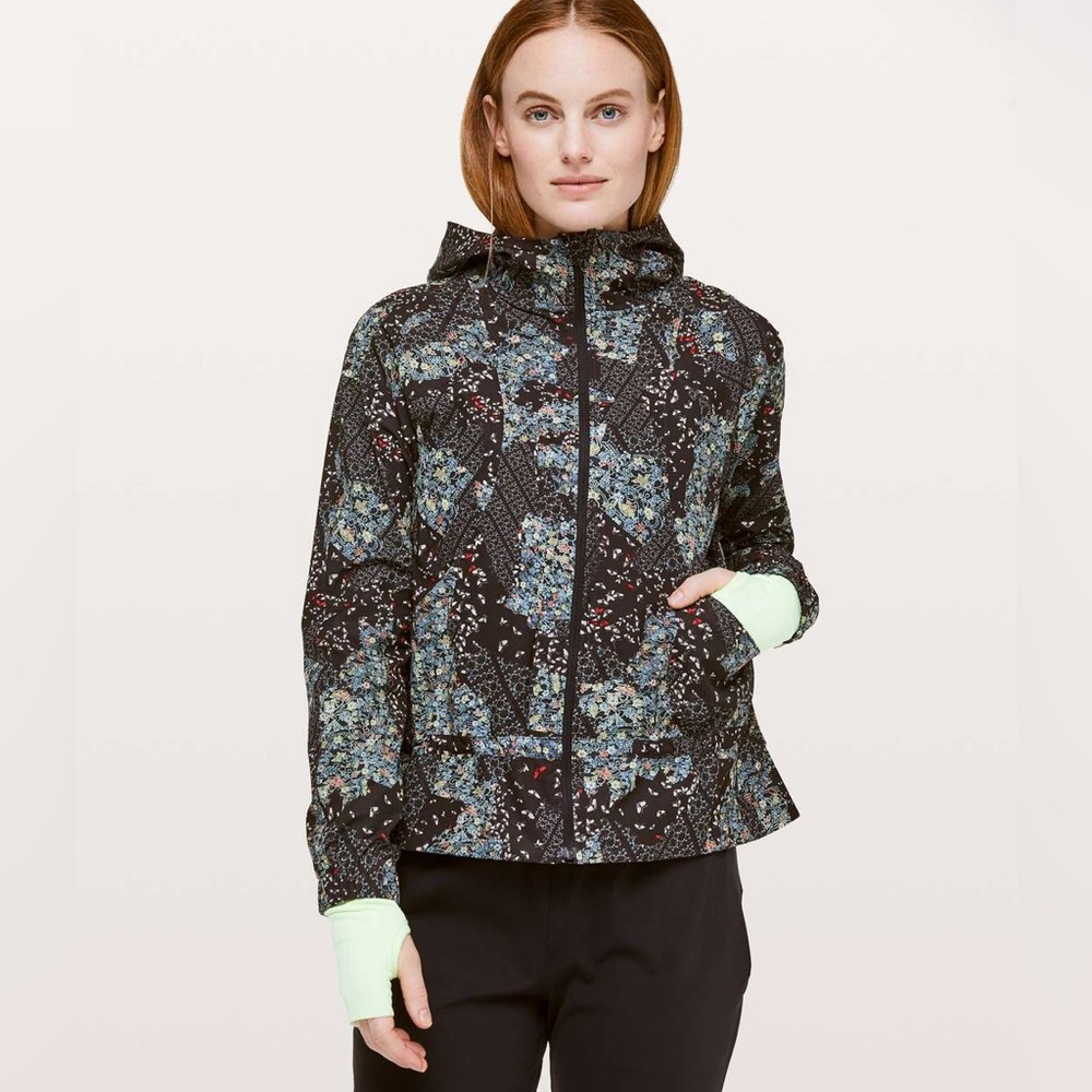 LULULEMON Pack It Up Jacket